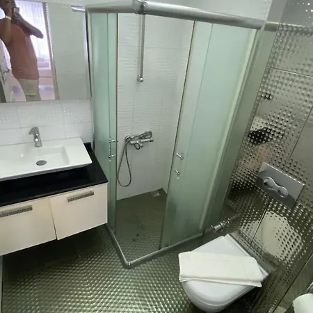 מלון Pine Ayvalı