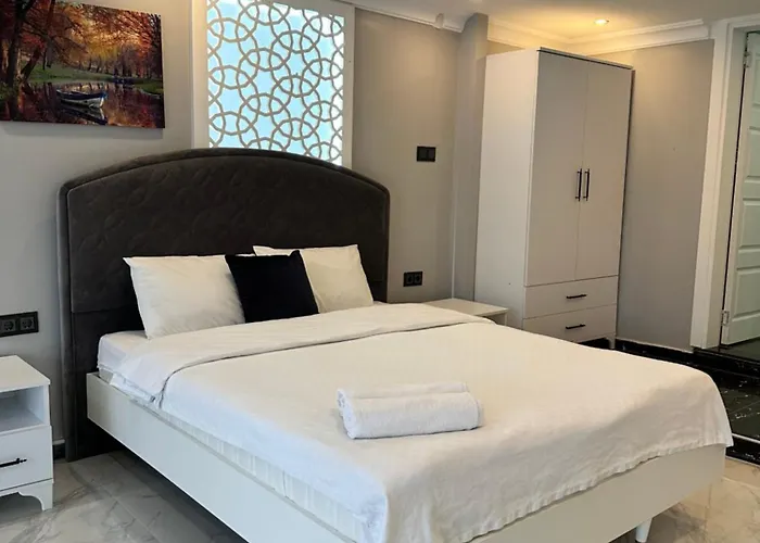 Pine ホテル Ayvalı