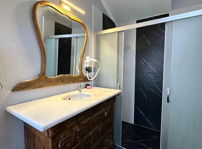 ホテル Pine Ayvalı