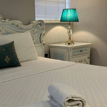 Hotel Pine