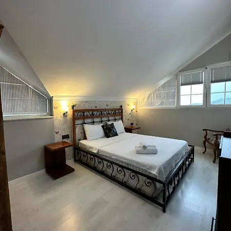 Hotel Pine Ayvalik